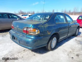 2002 Chevrolet Malibu with VIN 1G1ND52J72M569039, listed as a IAAI auction lot 41668349 with 105,161 mi miles. Bid and sale history available at carsss.com. Image 4.