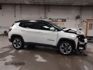 2021 Jeep Compass Limited with VIN 3C4NJCCB0MT576990, listed as a IAAI auction lot 41710809 with 77,903 mi miles. Bid and sale history available at carsss.com. Image 13.