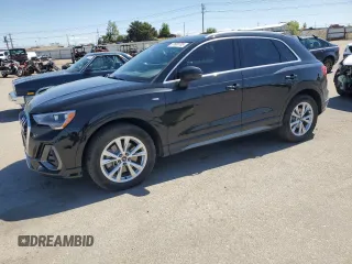2022 Audi Q3 S line Premium z VIN WA1DECF38N1148303, wystawiony jako Copart lot #57600735 z przebiegiem 25 157 mil mil oraz Szkoda całkowita • Salvage title. Historia ofert i sprzedaży dostępna na DreamBid. Obrazek 1.
