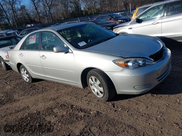 2004 Toyota Camry LE with VIN 4T1BE32K54U889401, listed as a IAAI auction lot 41778562 with Not Provided miles and . Bid and sale history available at carsss.com. Image 1.