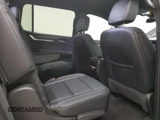 2024 GMC Acadia AWD Elevation z VIN 1GKENNKS0RJ188954, wystawiony jako Copart lot #43214805 z przebiegiem 7 270 mil mil oraz Czysty tytuł • Clean title. Historia ofert i sprzedaży dostępna na DreamBid. Obrazek 11.