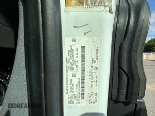 2016 Ford Transit XL с VIN 1FDZX2CM7GKA08636, выставлен на аукционе Copart как лот 64202285 с пробегом 288 548 миль миль и Чистый • Clean title. История ставок и продаж доступна на DreamBid. Изображение 10.