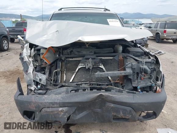 2005 Chevrolet Avalanche LS with VIN 3GNEK12TX5G247758, listed as a IAAI auction lot 42433210 with 183,046 mi miles and . Bid and sale history available at DreamBid. Image 13.