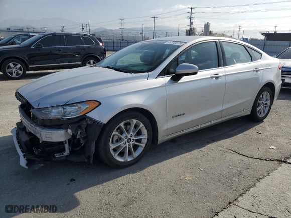 2019 Ford Fusion Hybrid SE with VIN 3FA6P0LU2KR261708, listed as a Copart auction lot 45512525 with 161,644 mi miles and Salvage Title. Bid and sale history available at carsss.com. Image 1.