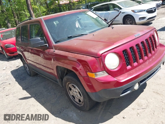 2011 Jeep Patriot Latitude with VIN 1J4NT1GB7BD175443, listed as a IAAI auction lot 42046855 with 195,420 mi miles. Bid and sale history available at carsss.com. Image 1.