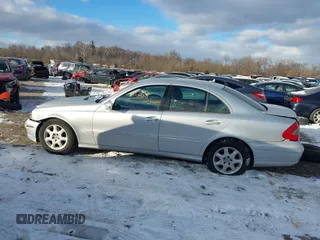 2008 Mercedes-Benz E 350 Luxury with VIN WDBUF87XX8B356021, listed as a IAAI auction lot 41256668 with 209,779 mi miles and . Bid and sale history available at carsss.com. Image 14.