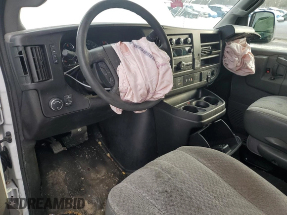 2019 Chevrolet Express Passenger LT с VIN 1GAZGPFG6K1214321, выставлен на аукционе Copart как лот 41398235 с пробегом 109 557 миль миль и Списание • Salvage title. История ставок и продаж доступна на DreamBid. Изображение 8.