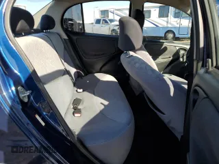 2003 Toyota ECHO z VIN JTDBT123730290139, wystawiony jako Copart lot #89175235 z przebiegiem 59 167 mil mil oraz Szkoda całkowita • Salvage title. Historia ofert i sprzedaży dostępna na DreamBid. Obrazek 10.