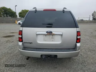 2008 Ford Explorer XLT z VIN 1FMEU63E88UA86923, wystawiony jako Copart lot #59770935 z przebiegiem 140 213 mil mil oraz Szkoda całkowita • Salvage title. Historia ofert i sprzedaży dostępna na DreamBid. Obrazek 6.