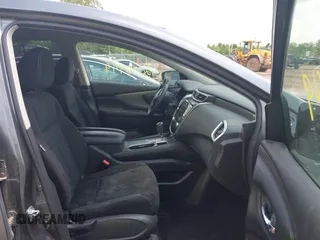 2020 Nissan Murano S z VIN 5N1AZ2AS4LN106699, wystawiony jako IAAI lot #42090949 z przebiegiem 87 700 mil mil oraz . Historia ofert i sprzedaży dostępna na DreamBid. Obrazek 5.