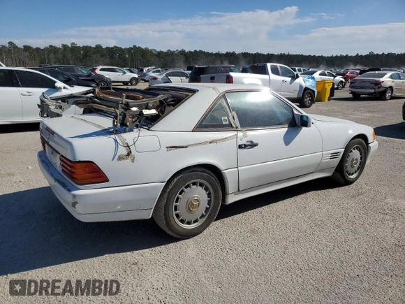1991 Mercedes-Benz 500 z VIN WDBFA66E8MF020155, wystawiony jako Copart lot #46239855 z przebiegiem Nie podano mil oraz Tytuł czysty. Historia ofert i sprzedaży dostępna na DreamBid. Obrazek 3.