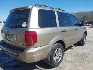 2005 Honda Pilot EX-L with VIN 2HKYF18585H507066, listed as a IAAI auction lot 41748364 with 410,615 mi miles. Bid and sale history available at carsss.com. Image 6.