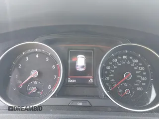 2017 Volkswagen Golf GTI S with VIN 3VW5T7AU2HM035393, listed as a IAAI auction lot 42009016 with 80,669 mi miles. Bid and sale history available at carsss.com. Image 7.