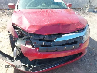 2010 Ford Fusion SE with VIN 3FAHP0HA7AR345092, listed as a IAAI auction lot 41910241 with 135,805 mi miles. Bid and sale history available at carsss.com. Image 6.