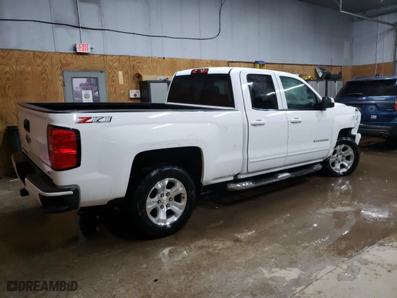 2018 Chevrolet Silverado 1500 LT with VIN 1GCVKREC8JZ233404, listed as a Copart auction lot 50400745 with 67,035 mi miles and Salvage Title. Bid and sale history available at carsss.com. Image 3.