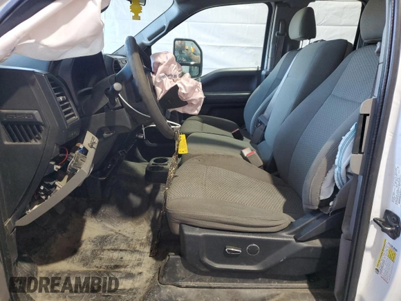 2016 Ford F-150 XLT z VIN 1FTEX1EP6GFB12631, wystawiony jako Copart lot #51947345 z przebiegiem 207 182 mil mil oraz Szkoda całkowita • Salvage title. Historia ofert i sprzedaży dostępna na DreamBid. Obrazek 7.