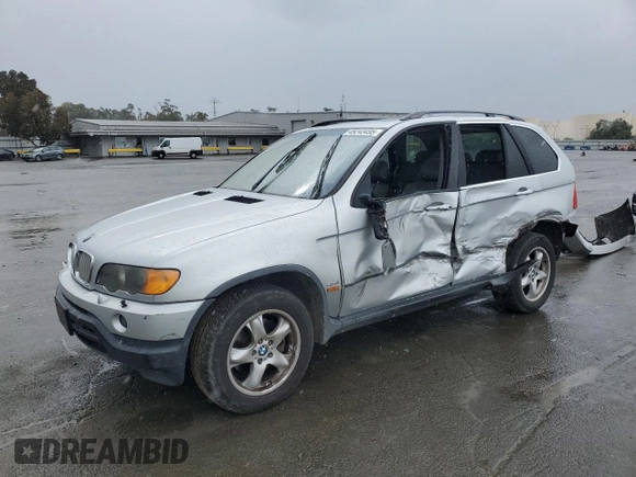 2001 BMW X5 4.4i with VIN WBAFB33571LH19064, listed as a Copart auction lot 49243495 with 295,923 mi miles and Non Repairable. Bid and sale history available at carsss.com. Image 1.
