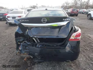2013 Nissan Altima 3.5 SL with VIN 1N4BL3AP1DC118307, listed as a IAAI auction lot 41235680 with 131,079 mi miles. Bid and sale history available at carsss.com. Image 16.