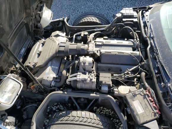 1992 Chevrolet Corvette with VIN 1G1YY23P4N5114876, listed as a Copart auction lot 84500564 with 0 mi miles and Salvage Title. Bid and sale history available at carsss.com. Image 11.