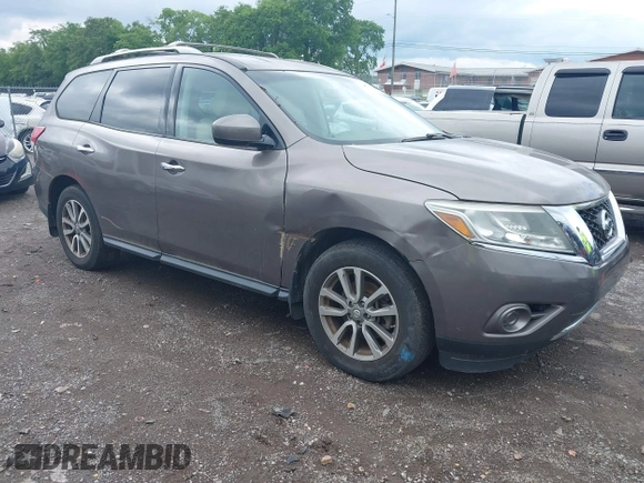 2014 Nissan Pathfinder SL with VIN 5N1AR2MM8EC606005, listed as a IAAI auction lot 42199339 with 152,537 mi miles. Bid and sale history available at carsss.com. Image 1.
