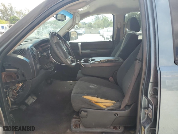 2008 Chevrolet Silverado 1500 LTZ with VIN 3GCEC13J08G123876, listed as a Copart auction lot 54394335 with 251,581 mi miles and Clean Title. Bid and sale history available at carsss.com. Image 7.