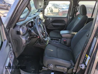 2022 Jeep Wrangler Unlimited Rubicon with VIN 1C4JJXR62NW169992, listed as a Copart auction lot 42417805 with 43,852 mi miles and Salvage title. Bid and sale history available at DreamBid. Image 7.