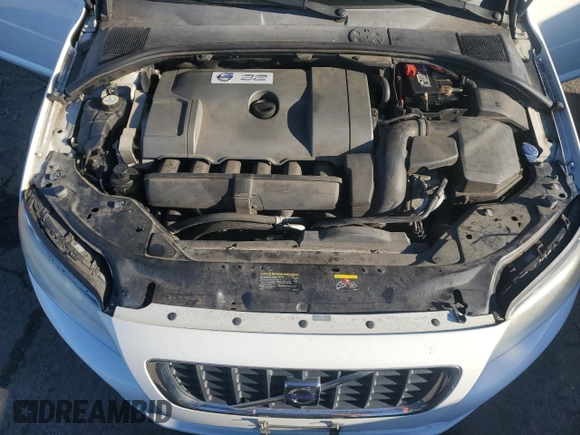 2008 Volvo V70 with VIN YV1BW982581020102, listed as a Copart auction lot 42049555 with 137,098 mi miles and Salvage Title. Bid and sale history available at DreamBid. Image 12.