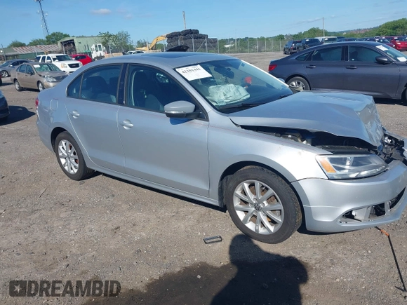 2012 Volkswagen Jetta SE with VIN 3VWDP7AJ5CM352597, listed as a IAAI auction lot 42301441 with 109,248 mi miles and . Bid and sale history available at DreamBid. Image 1.