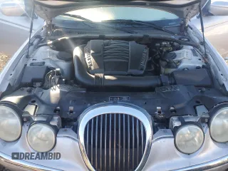 2001 Jaguar S-Type with VIN SAJDA01PX1GM07098, listed as a Copart auction lot 41998545 with 57,362 mi miles and Clean Title. Bid and sale history available at DreamBid. Image 11.