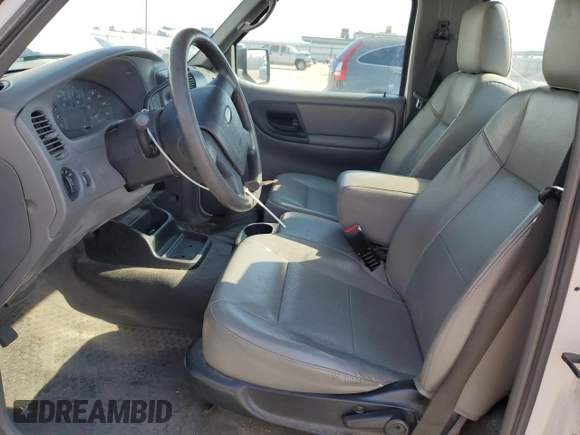 2010 Ford Ranger XL z VIN 1FTKR1AE9APA72483, wystawiony jako Copart lot #52352595 z przebiegiem 125 034 mil mil oraz Czysty tytuł • Clean title. Historia ofert i sprzedaży dostępna na DreamBid. Obrazek 7.