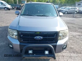 2008 Ford Escape Limited with VIN 1FMCU94138KE03023, listed as a IAAI auction lot 42393358 with 175,890 mi miles and . Bid and sale history available at DreamBid. Image 12.