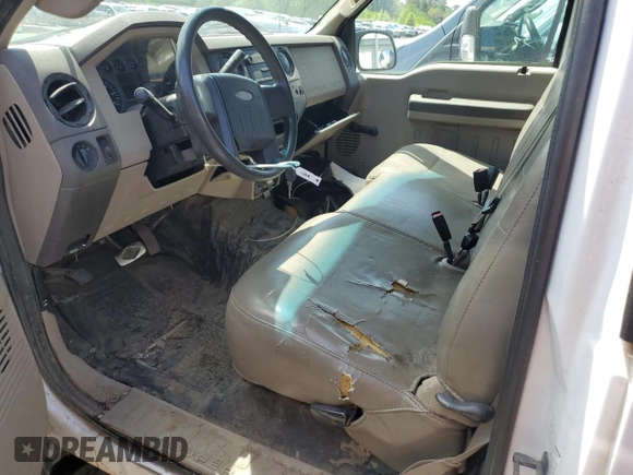 2008 Ford F-350 with VIN 1FTWF30Y08EC60252, listed as a Copart auction lot 74906074 with 218,772 mi miles and Salvage title. Bid and sale history available at DreamBid. Image 7.