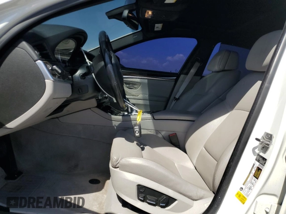2012 BMW 5 Series 528i z VIN WBAXG5C57CDY30516, wystawiony jako Copart lot #55281415 z przebiegiem 97 908 mil mil oraz Szkoda całkowita • Salvage title. Historia ofert i sprzedaży dostępna na DreamBid. Obrazek 7.
