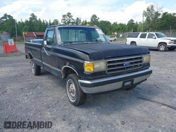 1989 Ford F-150 with VIN 2FTEF14N0KCA90438, listed as a IAAI auction lot 42448592 with 40,038 mi miles and . Bid and sale history available at DreamBid. Image 1.