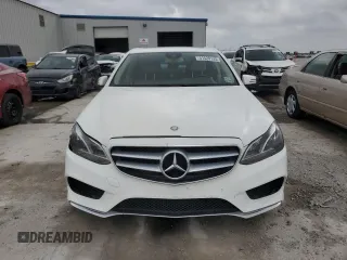 2014 Mercedes-Benz E-Class E 350 Sport with VIN WDDHF5KB4EA902784, listed as a Copart auction lot 51520135 with 142,429 mi miles and Salvage Title. Bid and sale history available at carsss.com. Image 5.
