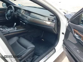 2011 BMW 7 Series 750Li xDrive with VIN WBAKC8C56BC433164, listed as a IAAI auction lot 42508021 with 130,143 mi miles and . Bid and sale history available at DreamBid. Image 5.