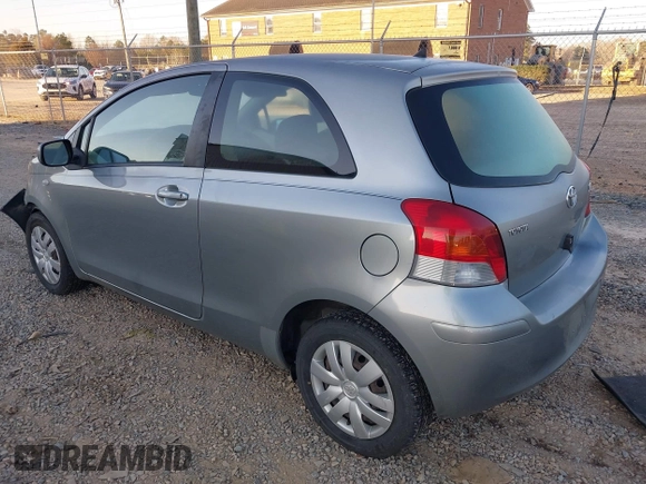 2009 Toyota Yaris with VIN JTDJT903495243871, listed as a IAAI auction lot 41753770 with 189,944 mi miles and . Bid and sale history available at DreamBid. Image 3.
