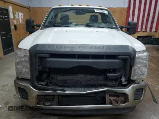 2015 Ford Super Duty F-250 SRW XL with VIN 1FTBF2A65FEA09262, listed as a Copart auction lot 77424984 with 316,455 mi miles and Clean Title. Bid and sale history available at carsss.com. Image 5.
