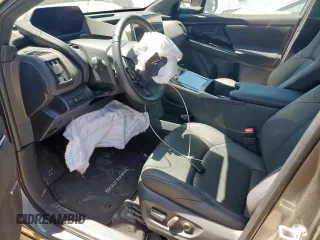 2023 Subaru Solterra Limited с VIN JTMABABA2PA020197, выставлен на аукционе Copart как лот 45420035 с пробегом 16 106 миль миль и Списание • Salvage title. История ставок и продаж доступна на DreamBid. Изображение 7.