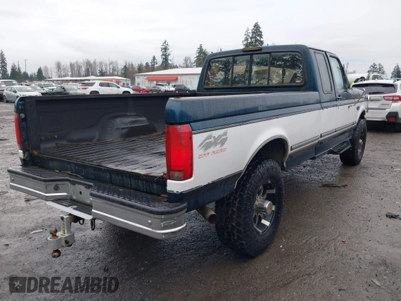 1996 Ford F-250 with VIN 1FTHX26G3TEA37596, listed as a IAAI auction lot 41224366 with 98,068 mi miles and . Bid and sale history available at DreamBid. Image 4.