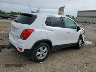 2020 Chevrolet Trax LS z VIN 3GNCJKSB2LL119140, wystawiony jako Copart lot #54977365 z przebiegiem 60 697 mil mil oraz Szkoda całkowita • Salvage title. Historia ofert i sprzedaży dostępna na DreamBid. Obrazek 3.