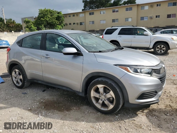 2022 Honda HR-V LX with VIN 3CZRU5H31NM702317, listed as a Copart auction lot 46328015 with 26,531 mi miles and Non repairable. Bid and sale history available at DreamBid. Image 4.