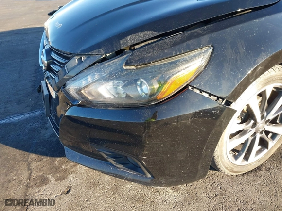 2016 Nissan Altima 2.5 SL with VIN 1N4AL3AP6GC253492, listed as a IAAI auction lot 41375791 with 102,690 mi miles. Bid and sale history available at carsss.com. Image 14.