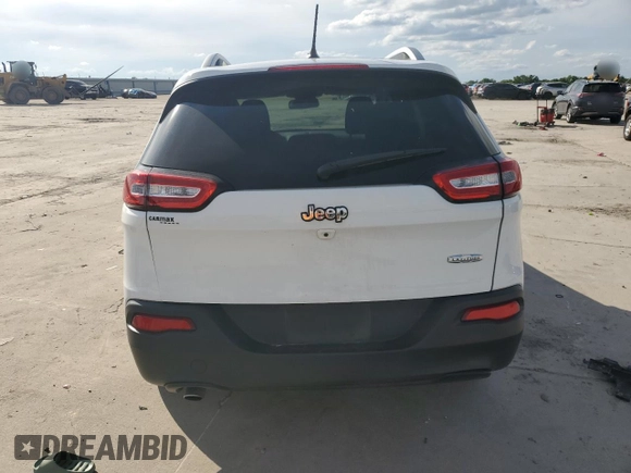 2017 Jeep Cherokee Latitude z VIN 1C4PJLCB6HW566120, wystawiony jako Copart lot #56361185 z przebiegiem 86 880 mil mil oraz Szkoda całkowita • Salvage title. Historia ofert i sprzedaży dostępna na DreamBid. Obrazek 6.