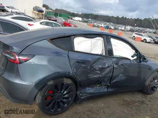 2020 Tesla Model Y Long Range with VIN 5YJYGDEFXLF001469, listed as a IAAI auction lot 41715853 with 34,483 mi miles. Bid and sale history available at carsss.com. Image 13.