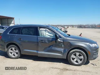 2019 Audi Q7 Premium Plus with VIN WA1LHAF72KD026413, listed as a IAAI auction lot 41750262 with 70,973 mi miles and . Bid and sale history available at DreamBid. Image 13.