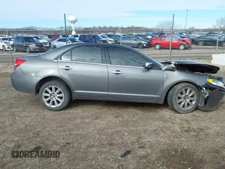 2012 Lincoln MKZ with VIN 3LNHL2GC9CR823581, listed as a IAAI auction lot 41810748 with 1 mi miles. Bid and sale history available at carsss.com. Image 12.
