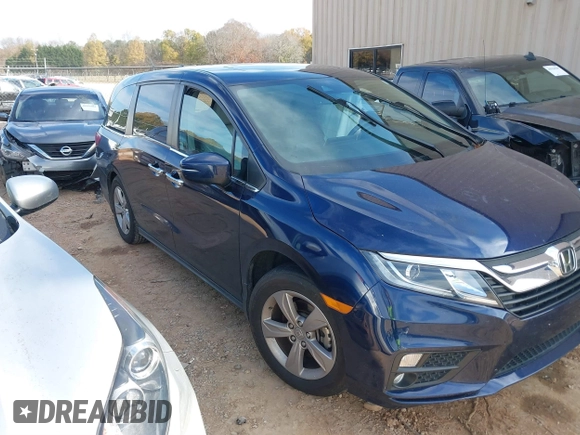 2019 Honda Odyssey EX-L with VIN 5FNRL6H72KB090503, listed as a IAAI auction lot 40958508 with 101,597 mi miles. Bid and sale history available at carsss.com. Image 1.