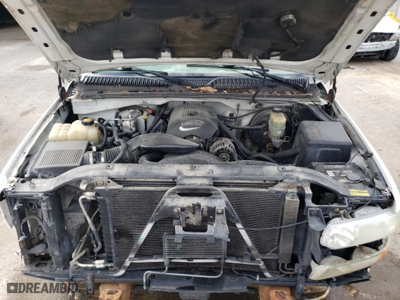2001 Chevrolet Silverado 1500 LT with VIN 1GCEK19T51E133196, listed as a Copart auction lot 45113174 with 257,917 mi miles and Salvage Title. Bid and sale history available at carsss.com. Image 11.