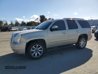 2011 GMC Yukon Denali with VIN 1GKS2EEF8BR106521, listed as a Copart auction lot 48491355 with 0 mi miles and Salvage Title. Bid and sale history available at carsss.com. Image 1.